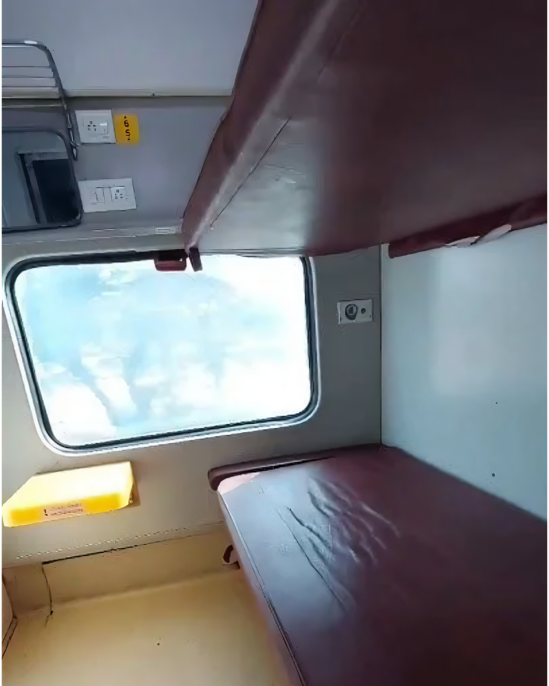Delhi to Bangalore Train Distance